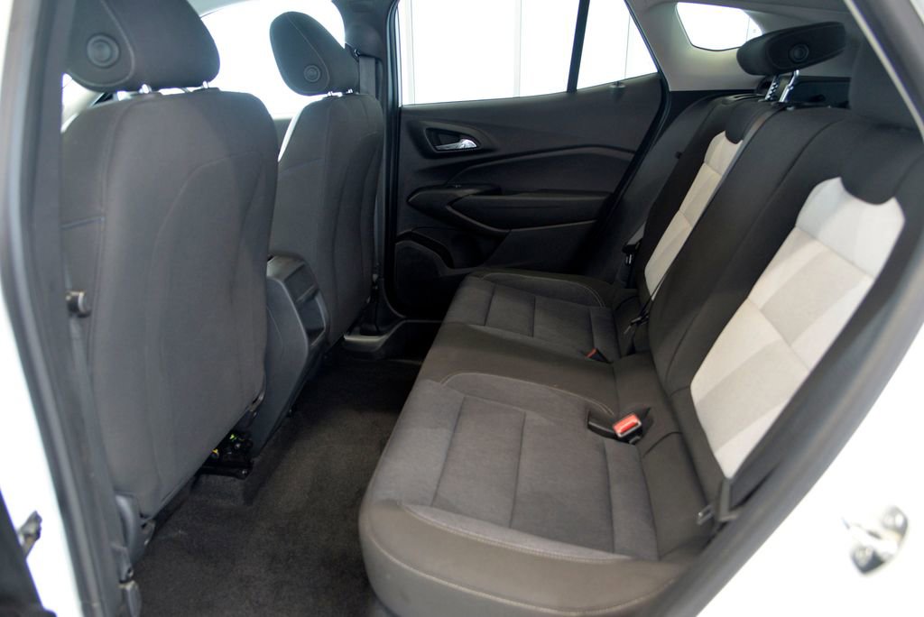 Used 2024 Chevrolet Trax LS w/ Driver Confidence Package FWD image 27