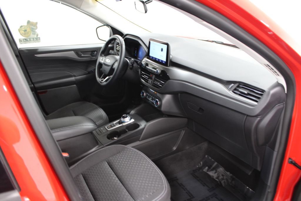 Used 2024 Ford Escape Active image 27