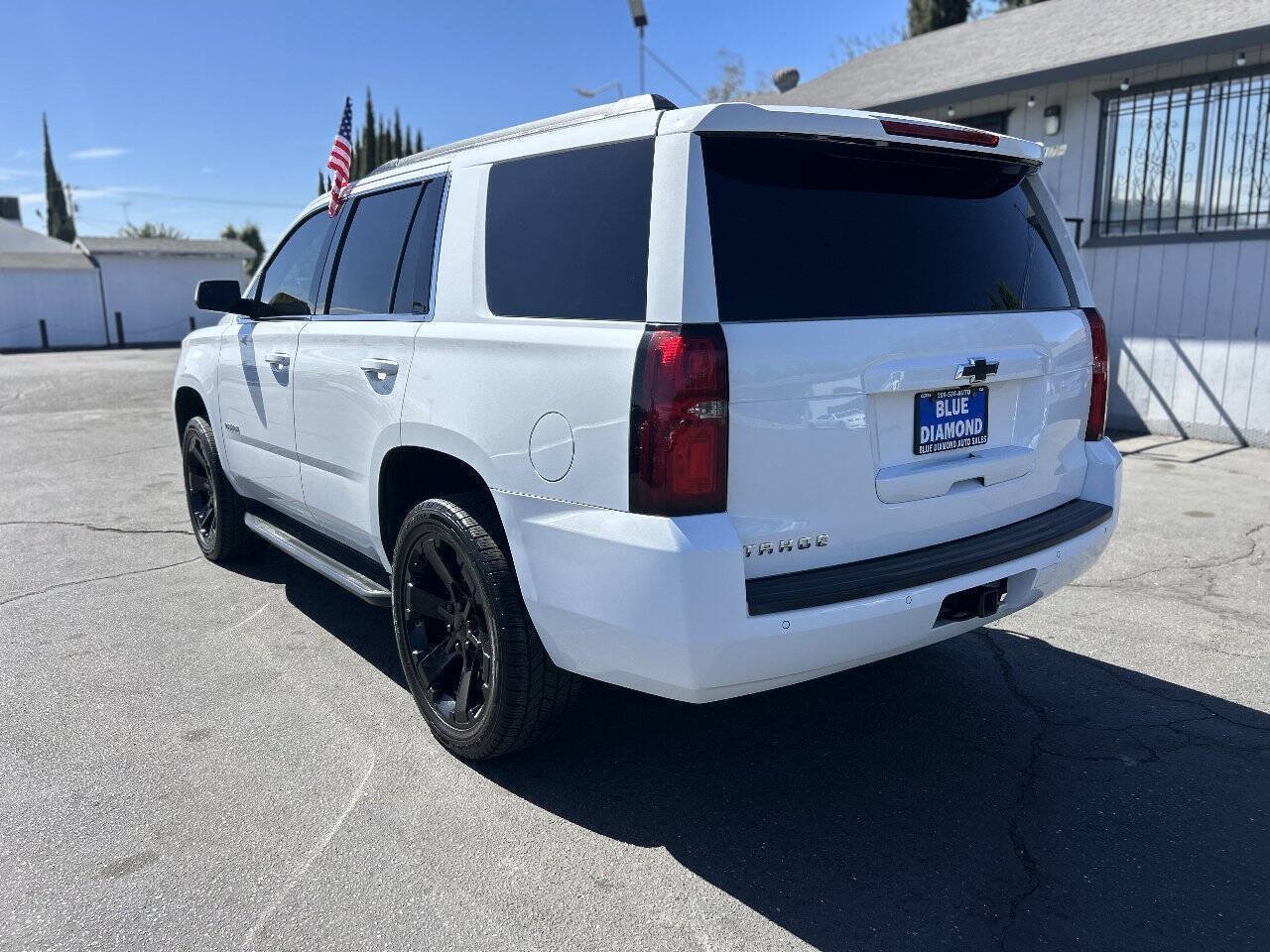 Used 2018 Chevrolet Tahoe LS w/ Max Trailering Package RWD image 4