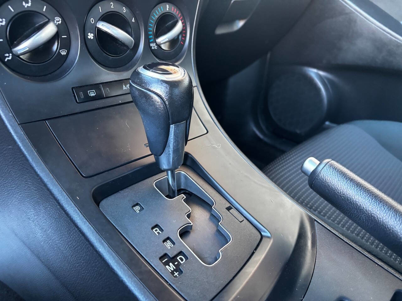 Used 2012 MAZDA MAZDA3 i Touring image 31