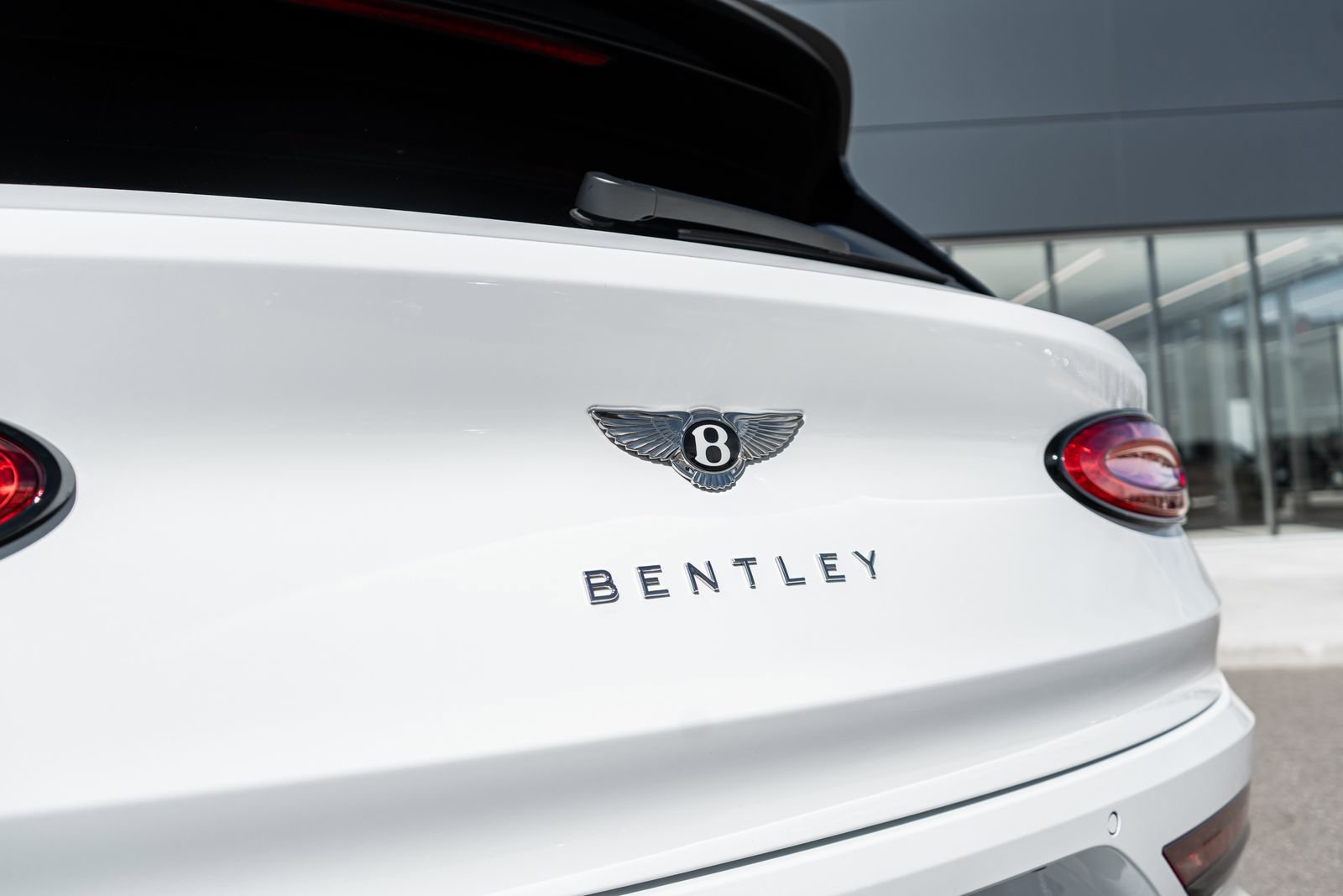 Certified 2022 Bentley Bentayga image 10