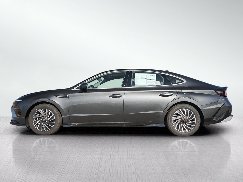 New 2026 Hyundai Sonata SEL FWD image 4
