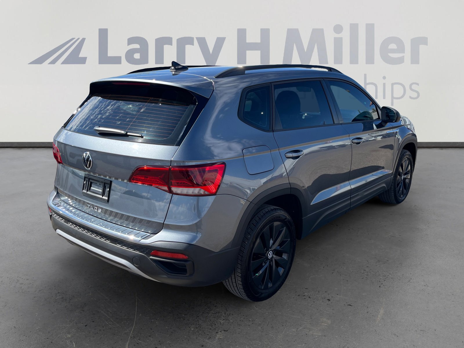 Used 2024 Volkswagen Taos S image 5