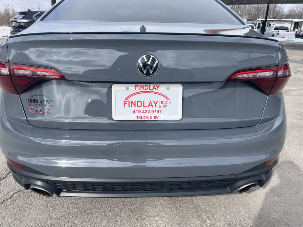 Used 2023 Volkswagen Jetta GLI Autobahn image 10