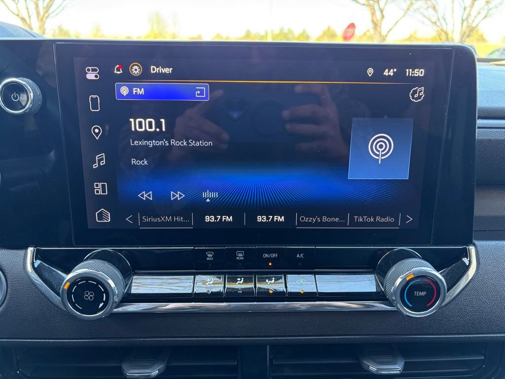 Used 2025 Chevrolet Colorado W/T w/ Advanced Trailering Package image 30