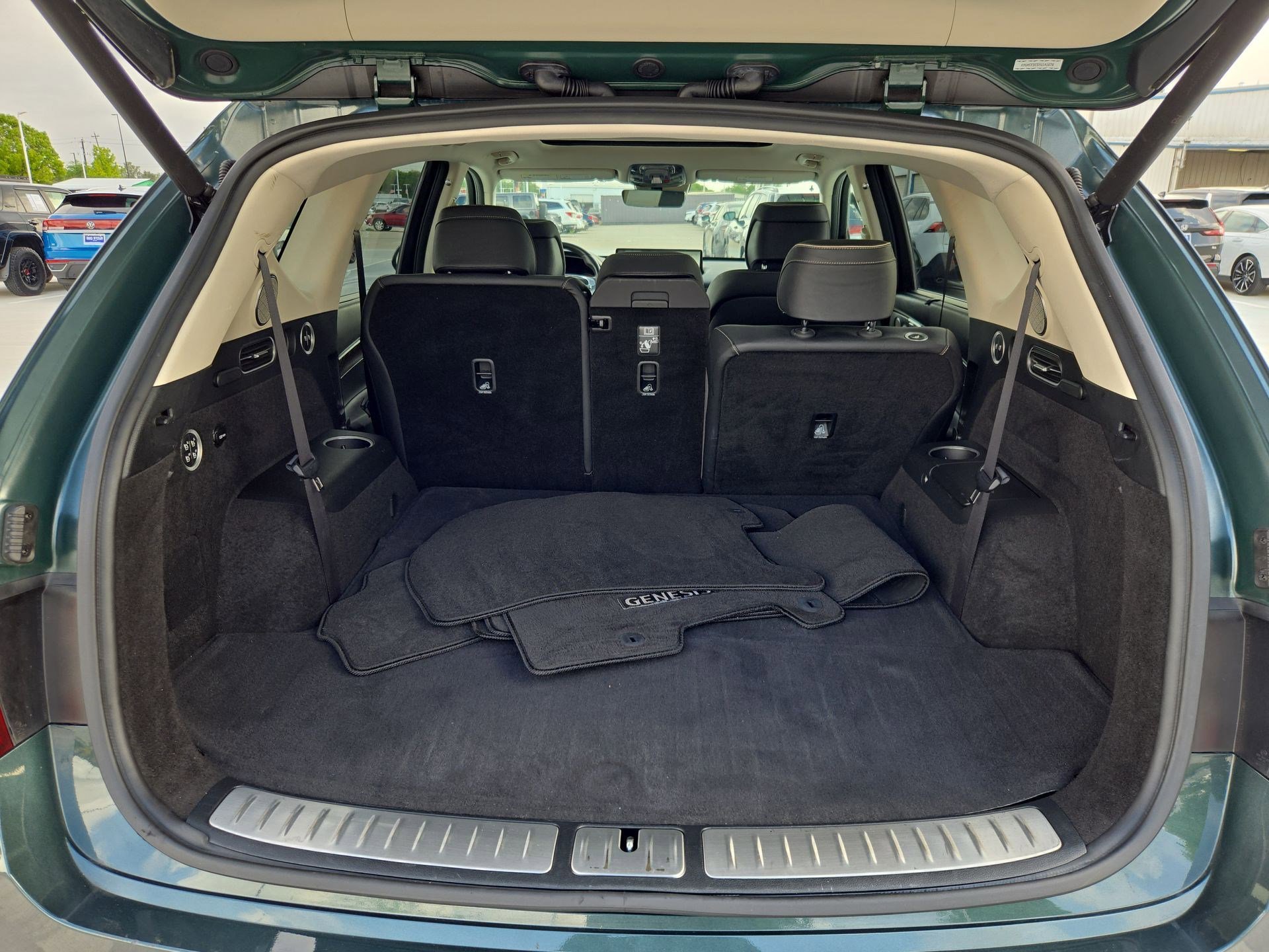 Used 2023 Genesis GV80 3.5T Advanced + image 31