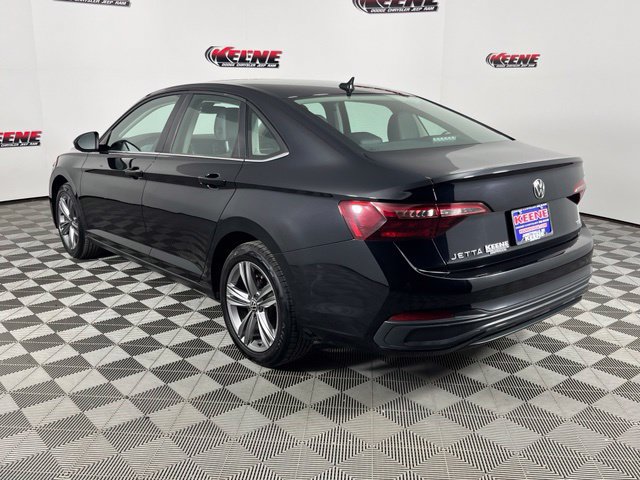 Used 2024 Volkswagen Jetta SE FWD image 6