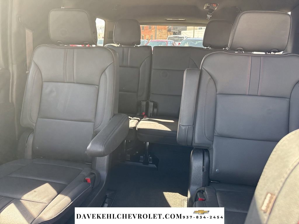 Used 2023 Chevrolet Suburban RST w/ Luxury Package AWD/4WD image 22