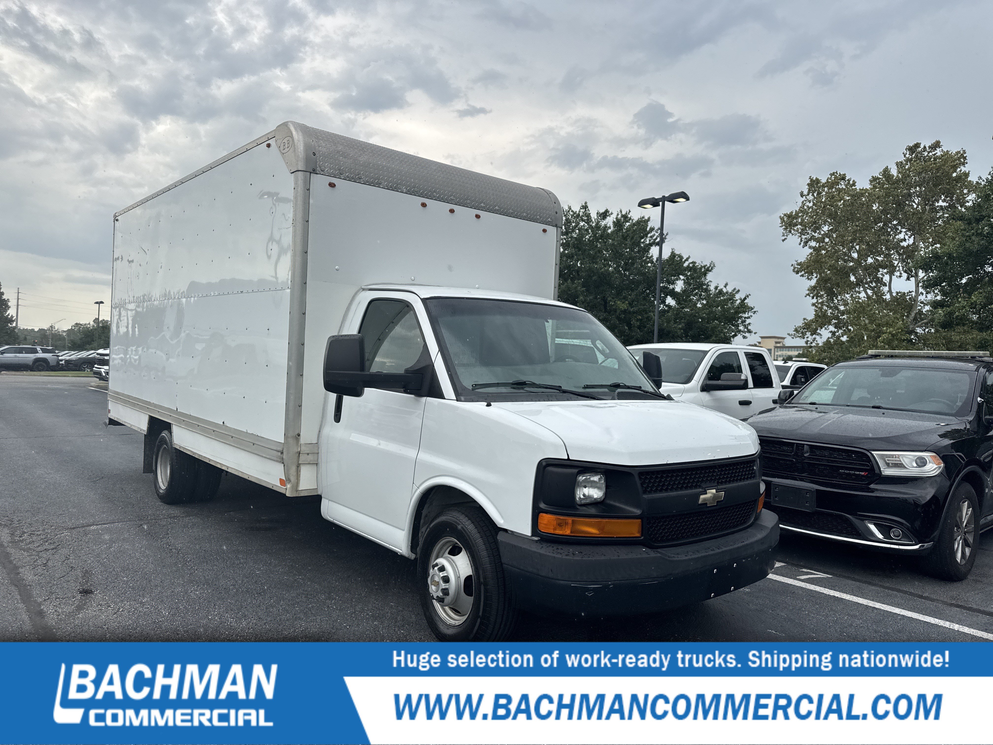 Used 2017 Chevrolet Express 3500 Extended