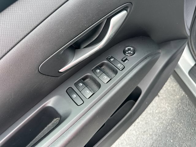 Used 2024 Hyundai Tucson SEL FWD image 11