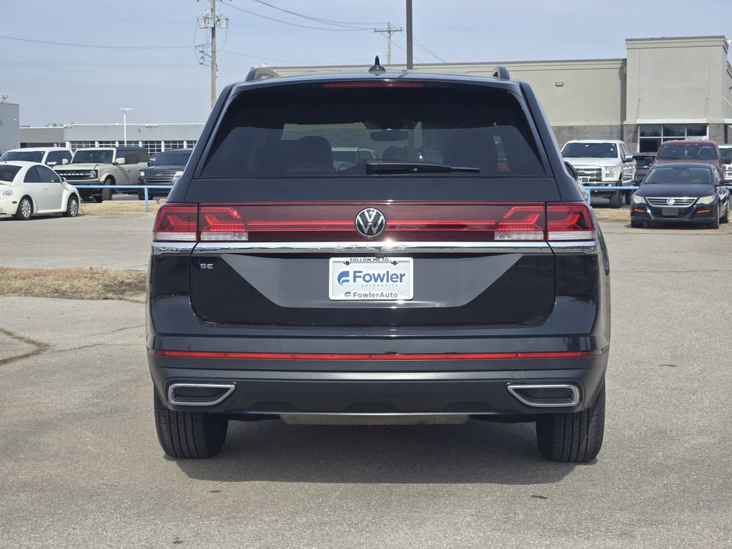 Used 2024 Volkswagen Atlas SE image 6