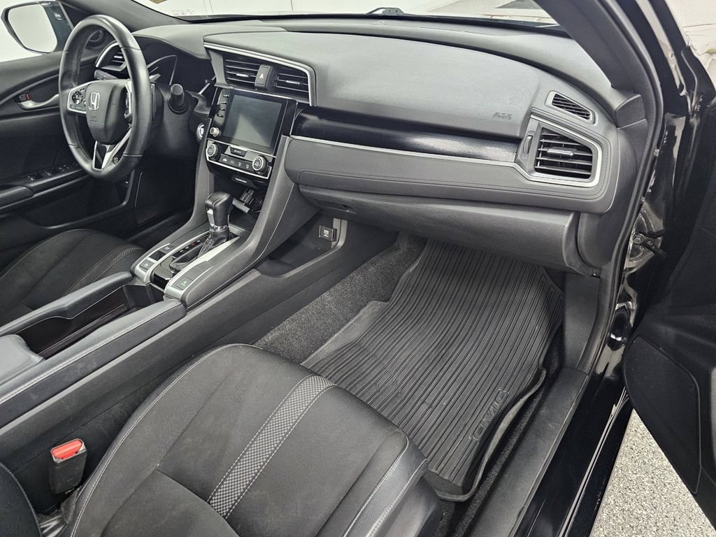 Used 2019 Honda Civic Sport image 11