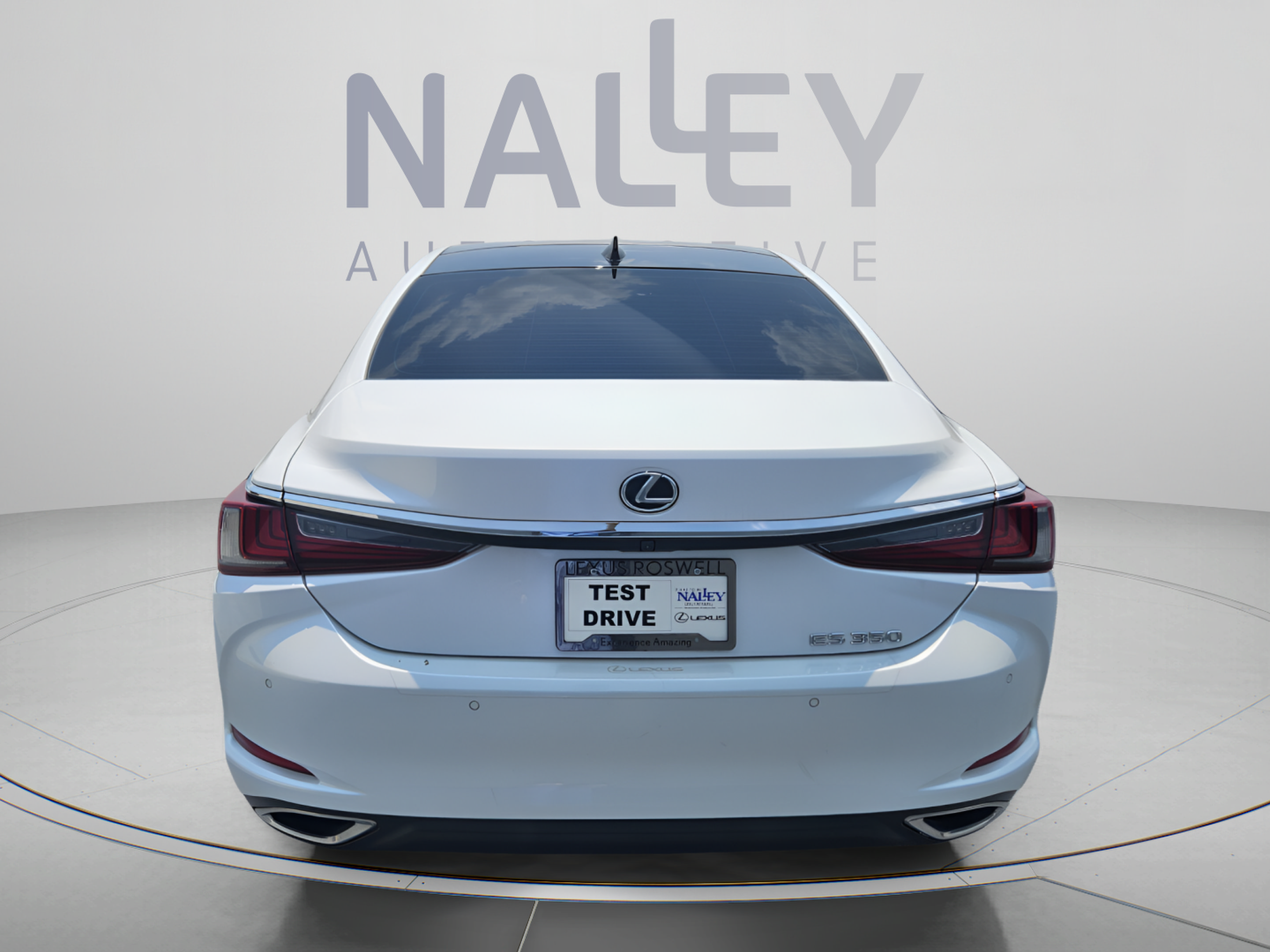 Used 2022 Lexus ES 350 w/ Premium Package FWD image 4