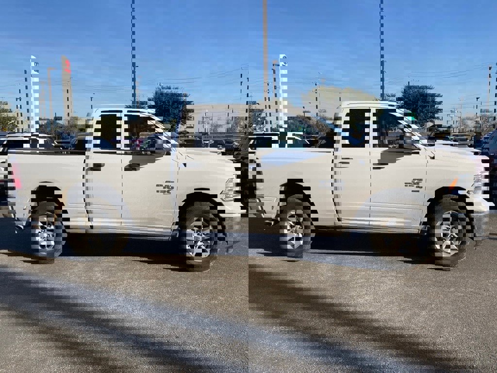 Used 2024 RAM 1500 Classic SLT image 4