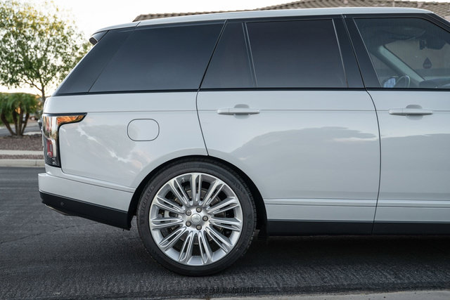 Used 2019 Land Rover Range Rover Supercharged AWD/4WD image 10