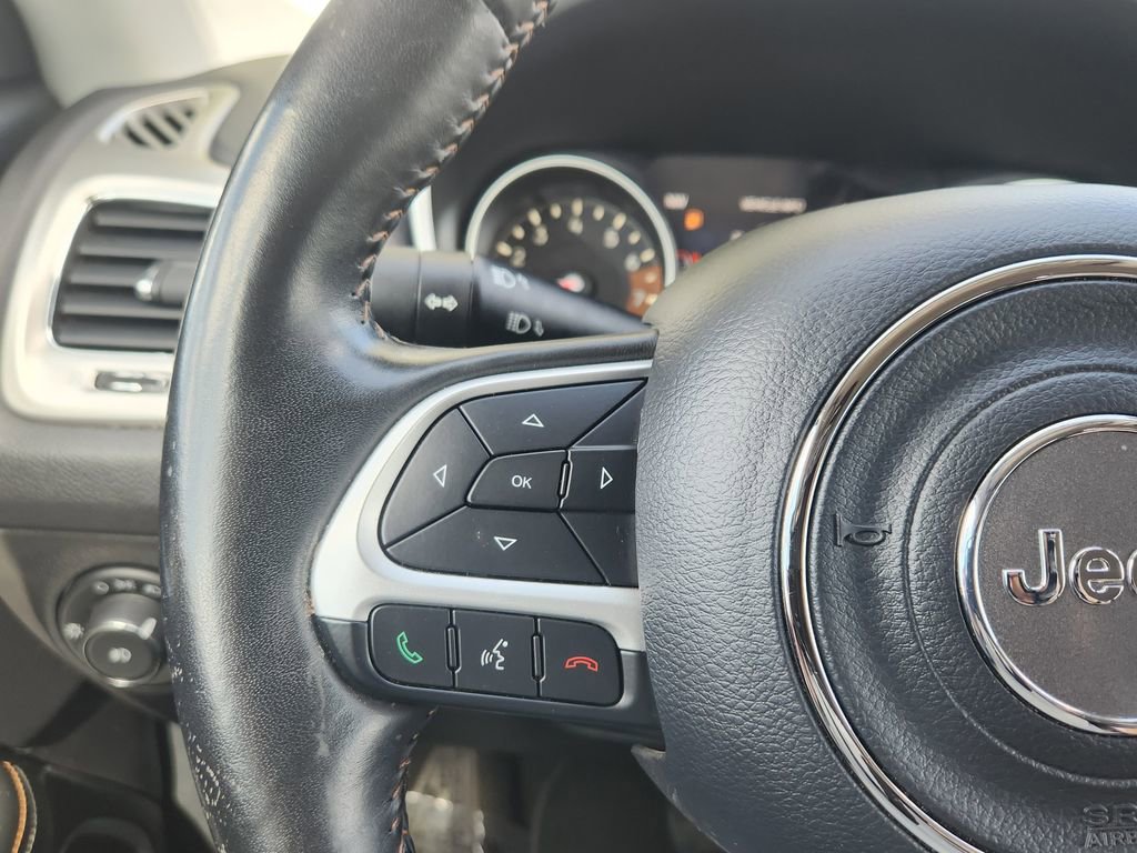 Used 2018 Jeep Compass Latitude w/ Popular Equipment Group image 17