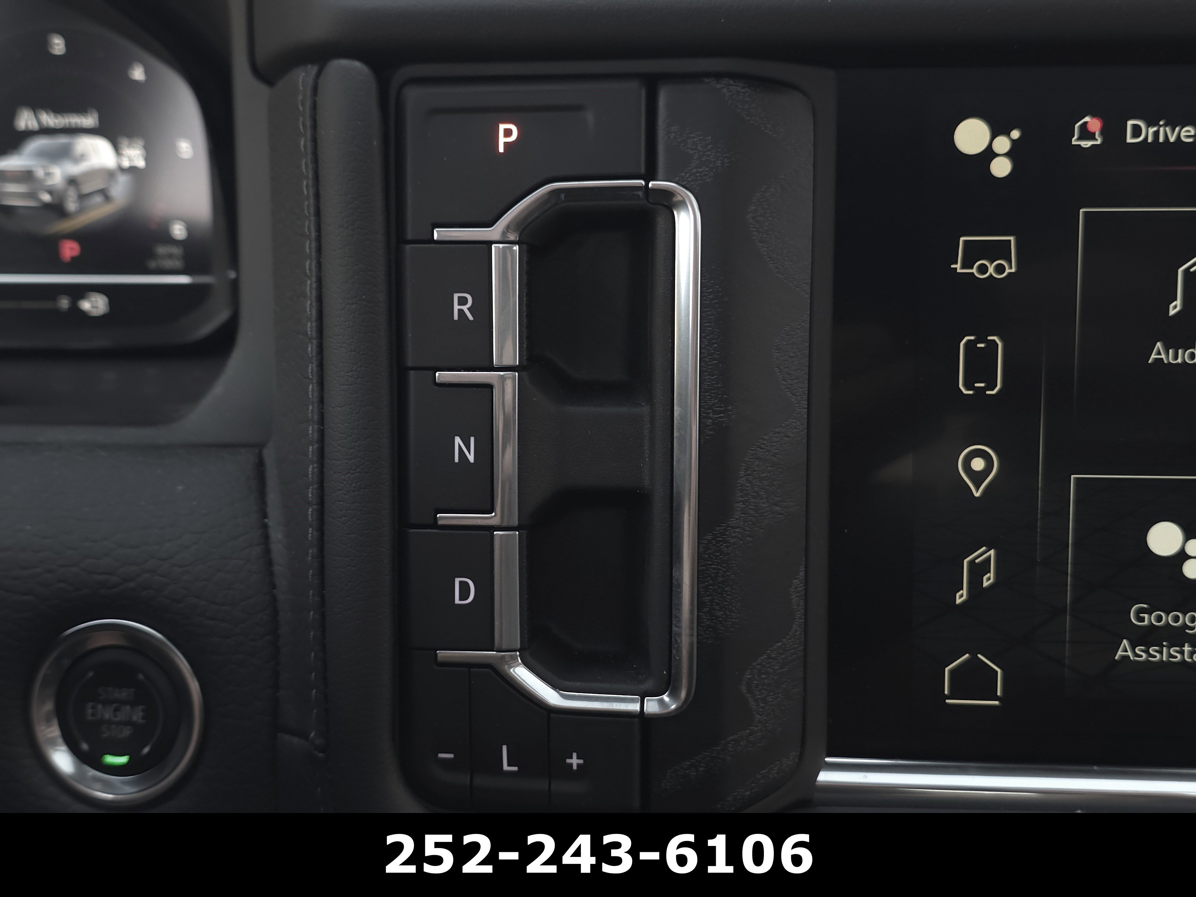 Used 2024 GMC Yukon Denali w/ Max Trailering Package image 16