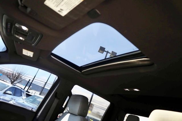 Used 2019 Chevrolet Silverado 1500 RST w/ All-Star Edition image 4