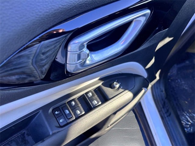 Certified 2023 Jeep Compass Limited image 13