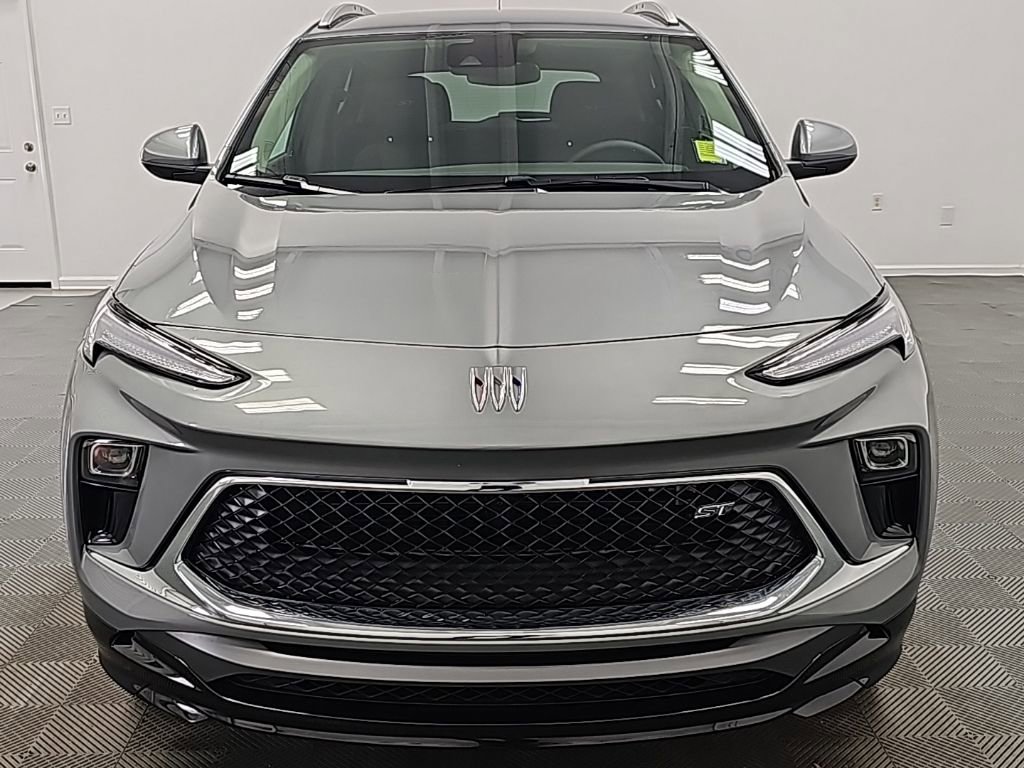 New 2026 Buick Encore GX Sport Touring image 3