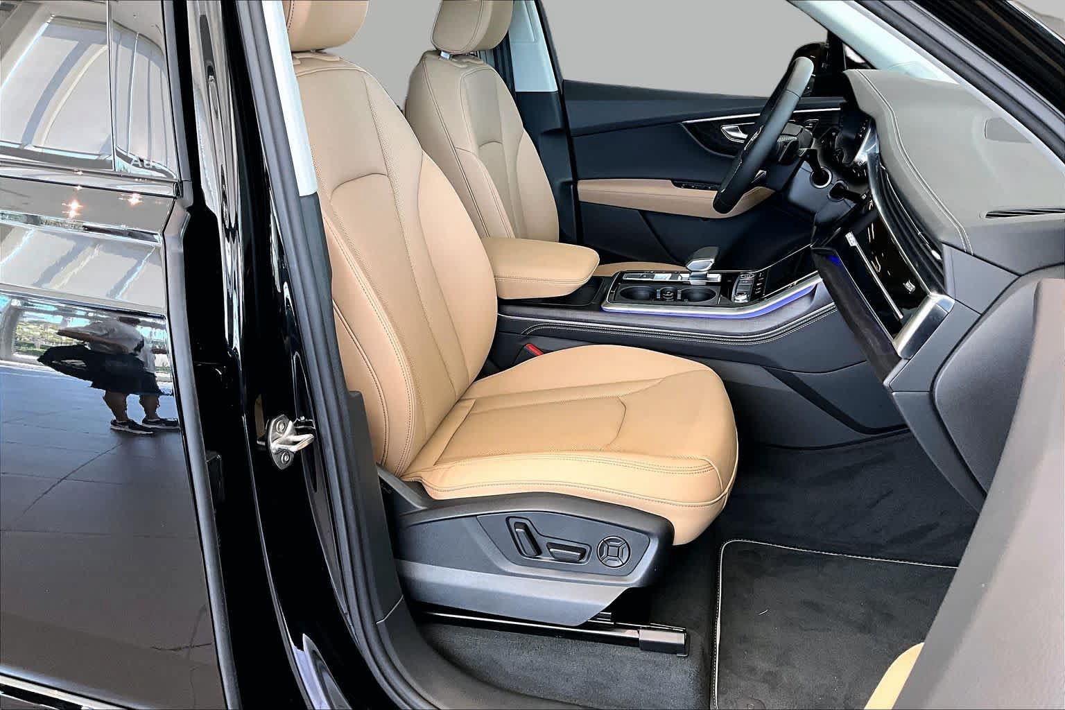 Used 2026 Audi Q7 3.0T Premium Plus AWD/4WD image 9
