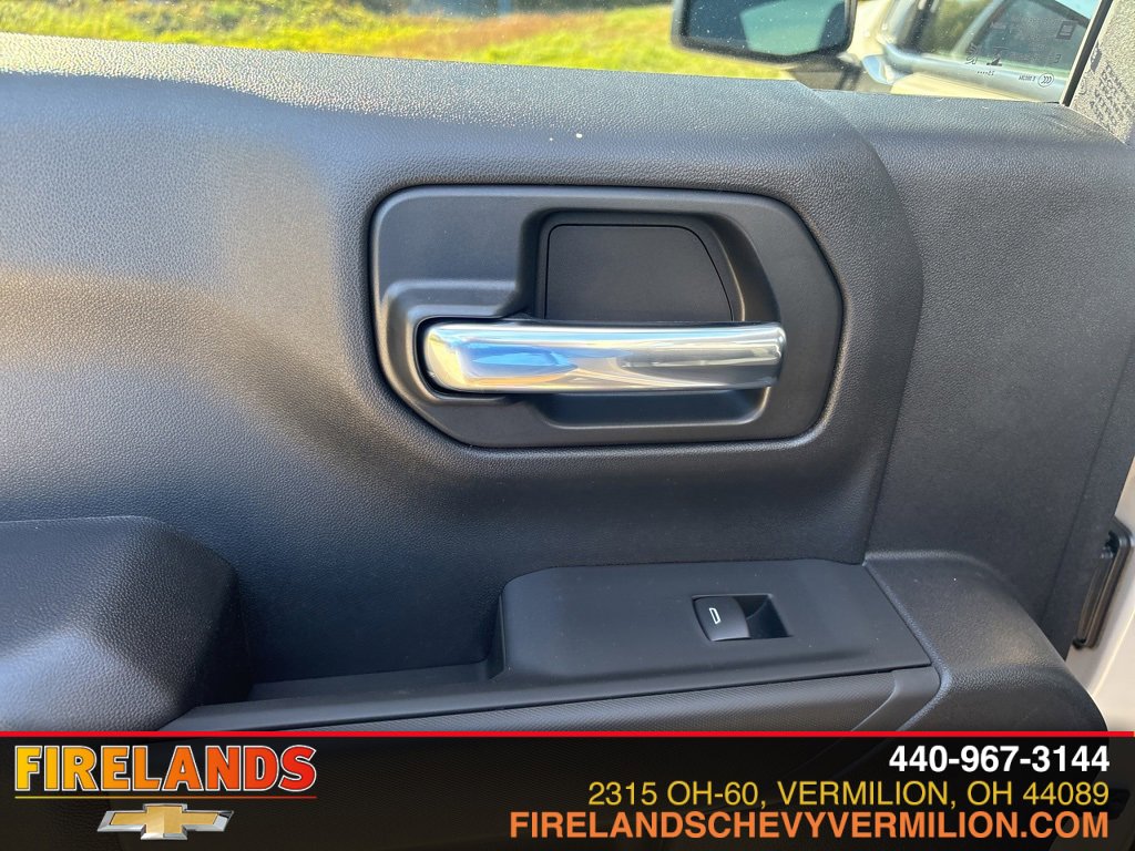 New 2026 Chevrolet Silverado 1500 Custom Trail Boss w/ LPO, Dark Essentials Package image 35
