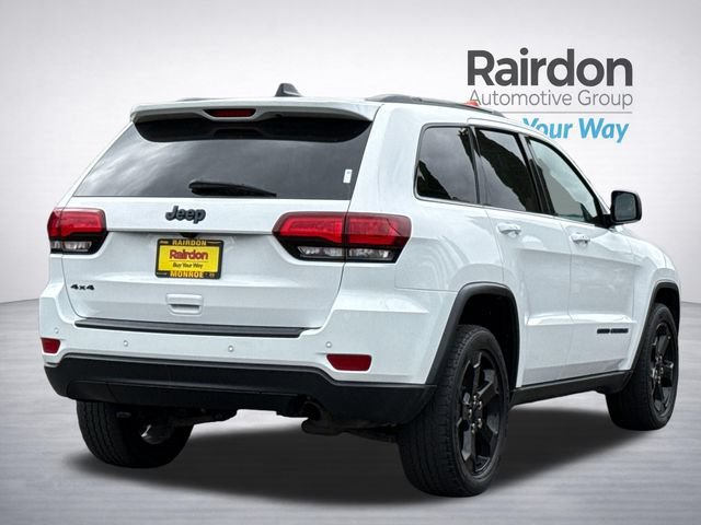 Used 2019 Jeep Grand Cherokee Laredo AWD/4WD image 6