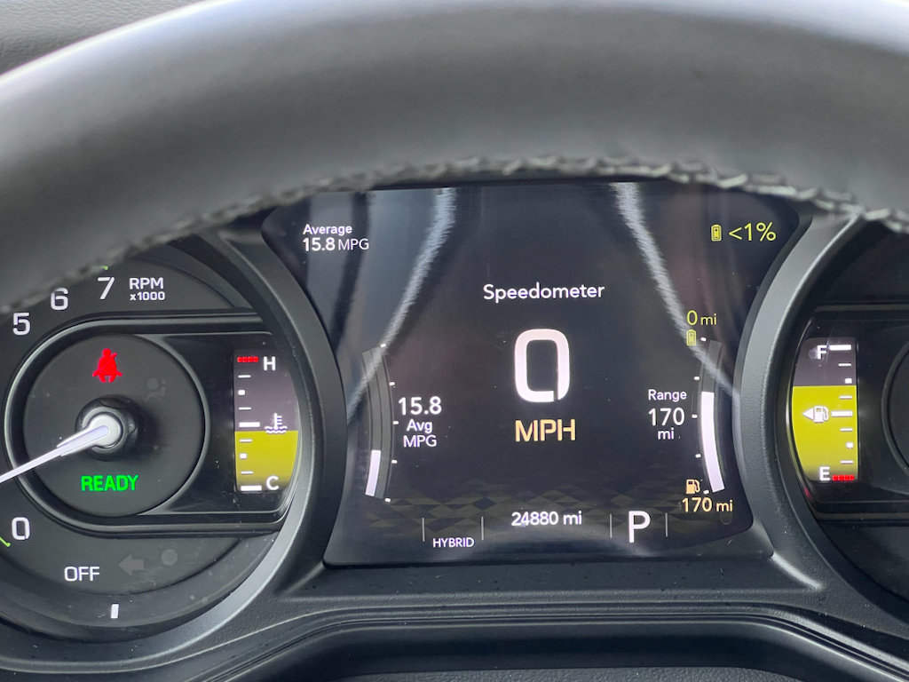 Certified 2025 Jeep Wrangler Unlimited Sahara AWD/4WD image 24