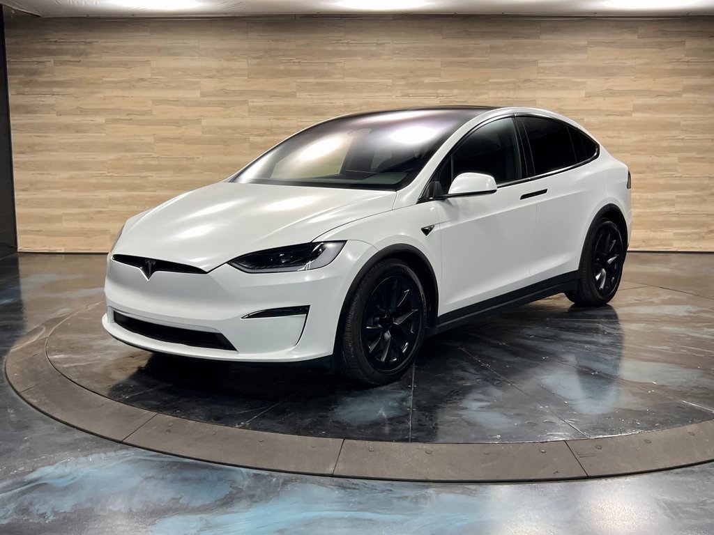 Used 2025 Tesla Model X image 5