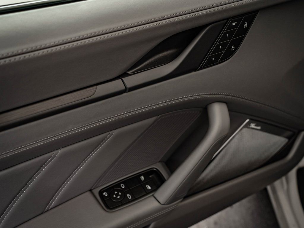 Certified 2022 Porsche 911 Targa 4 GTS image 40