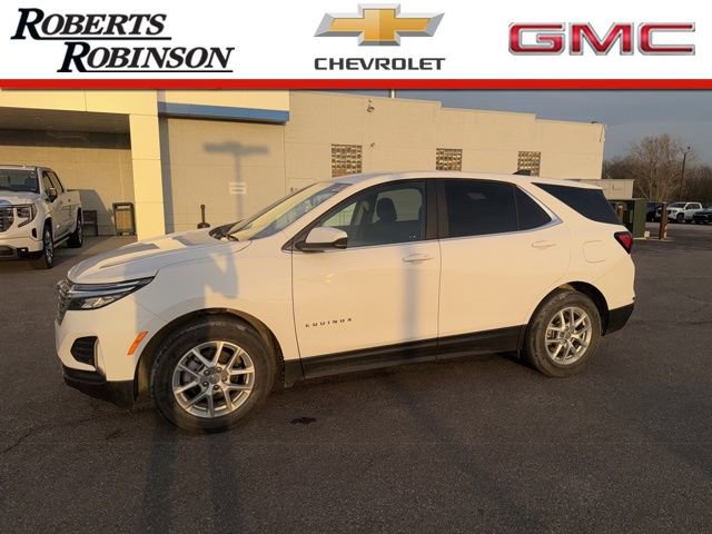 Used 2023 Chevrolet Equinox LT image 1