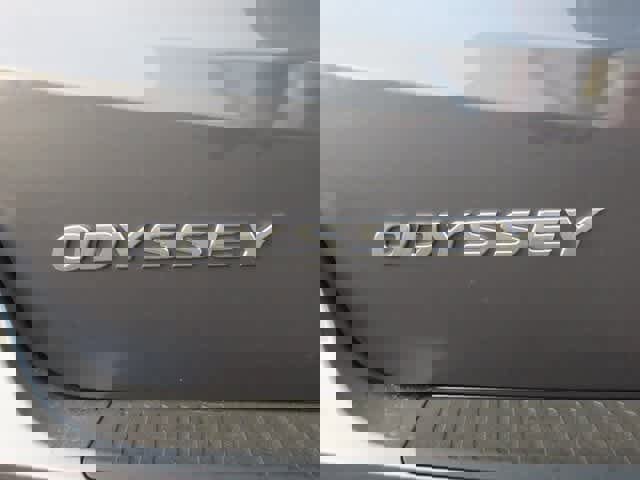 New 2026 Honda Odyssey Touring image 13