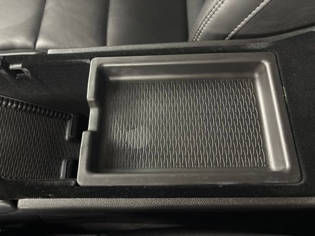 Used 2025 Cadillac XT4 Premium Luxury FWD image 28