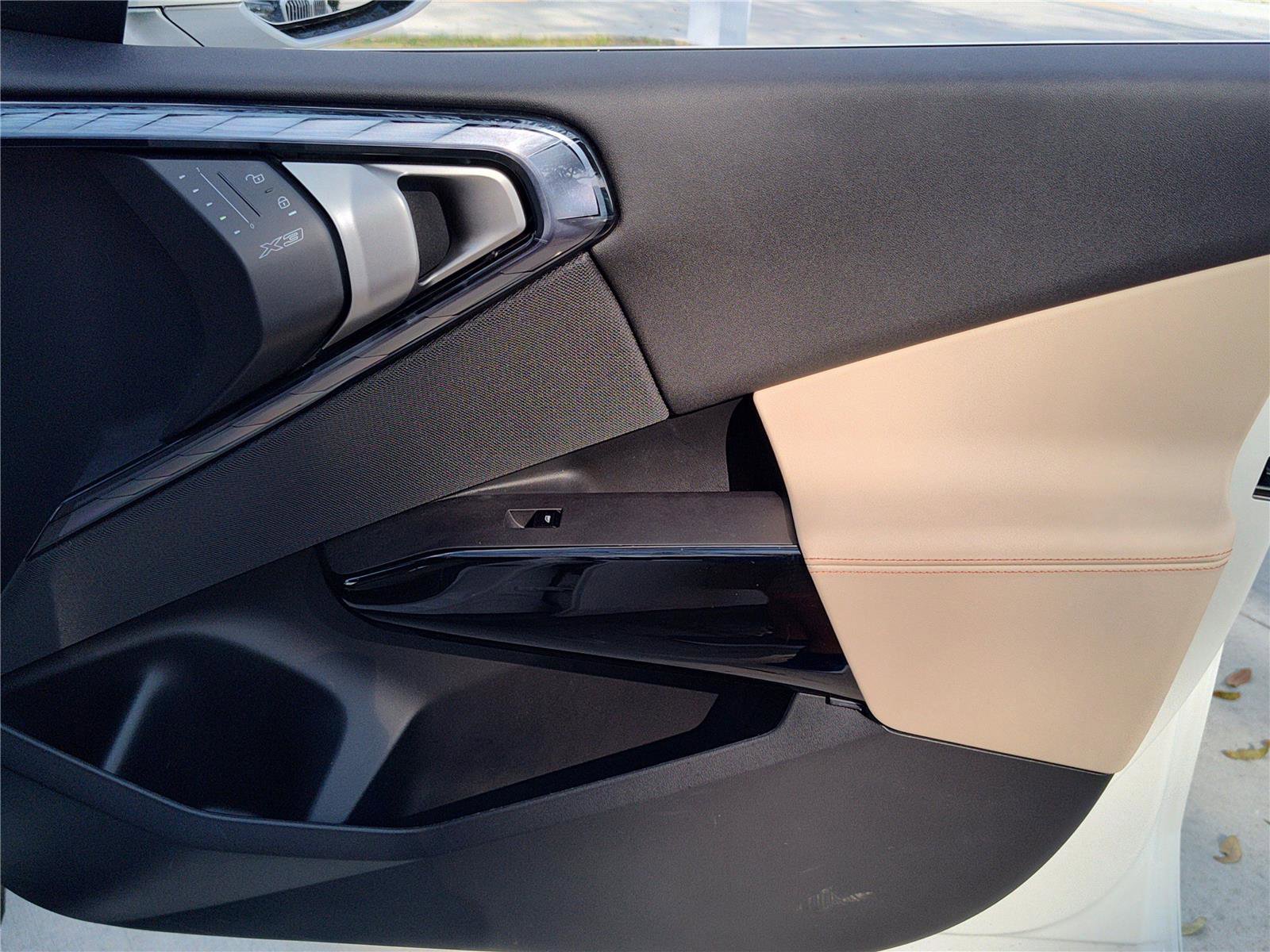 Used 2026 BMW X3 xDrive30 w/ Convenience Package image 25