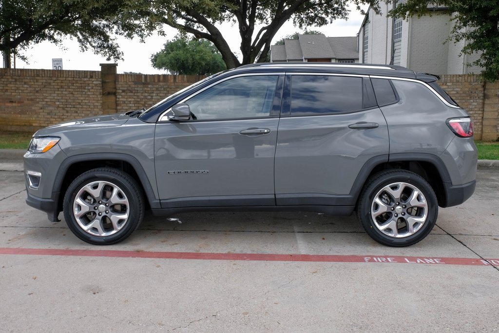 Used 2021 Jeep Compass Limited image 19