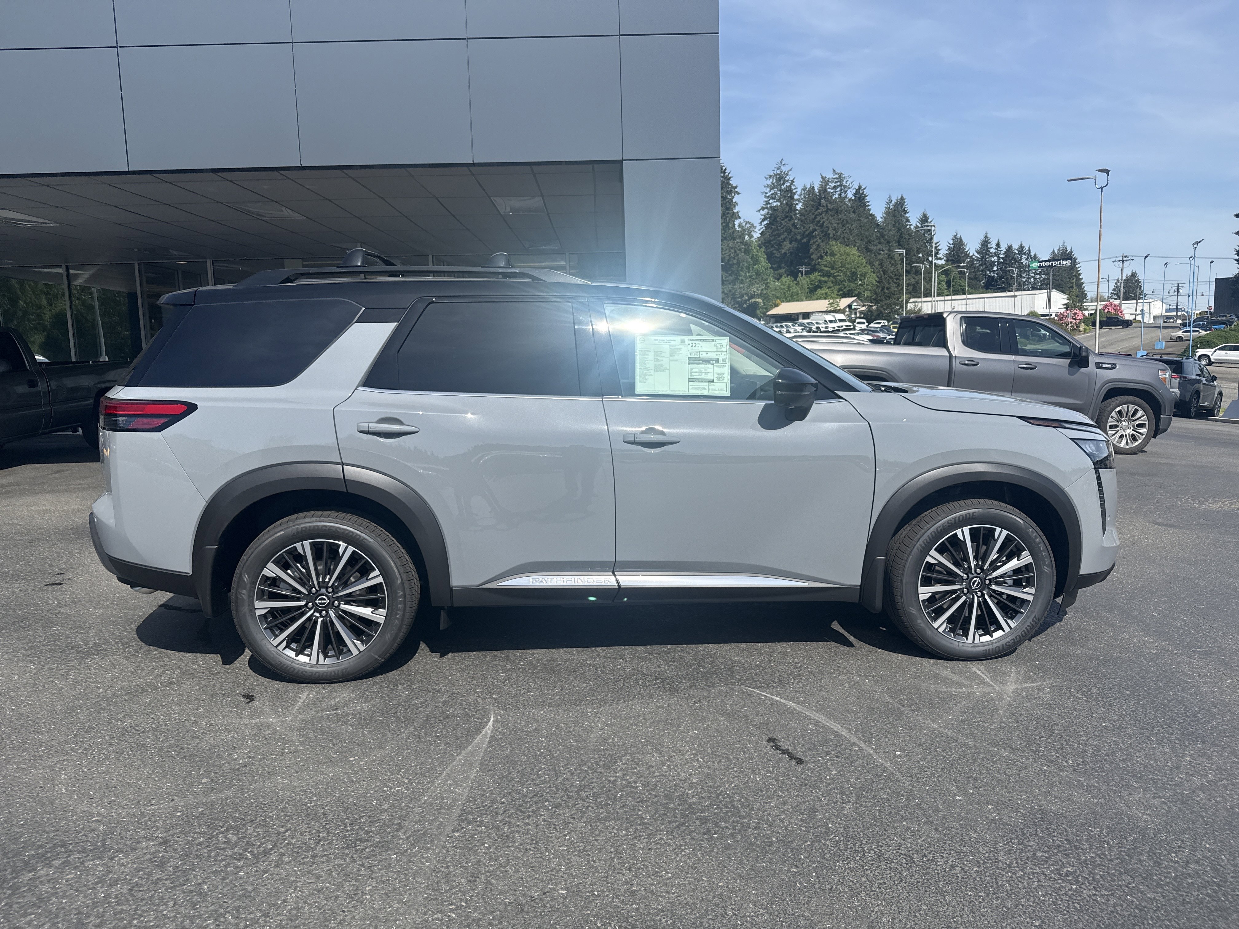 New 2026 Nissan Pathfinder Platinum AWD/4WD image 42