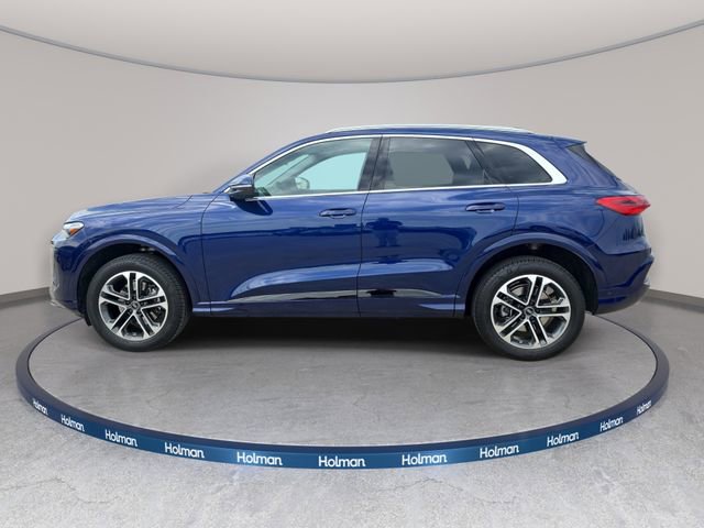 Used 2025 Audi Q5 Premium w/ Convenience Package AWD/4WD image 9