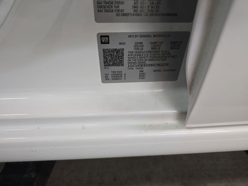 Used 2024 Chevrolet Silverado 1500 RST w/ Redline Edition image 32