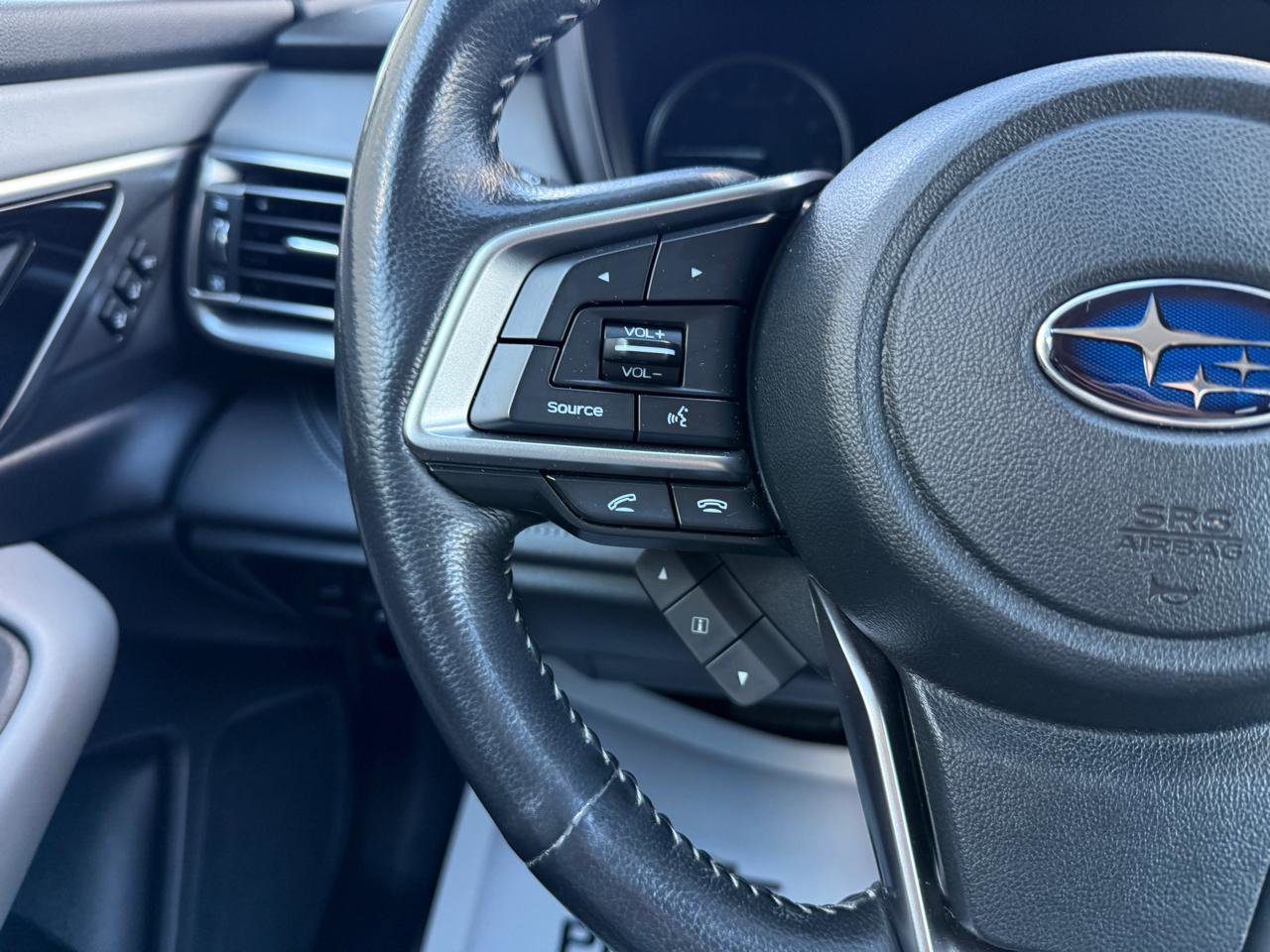Used 2022 Subaru Outback Limited AWD/4WD image 16