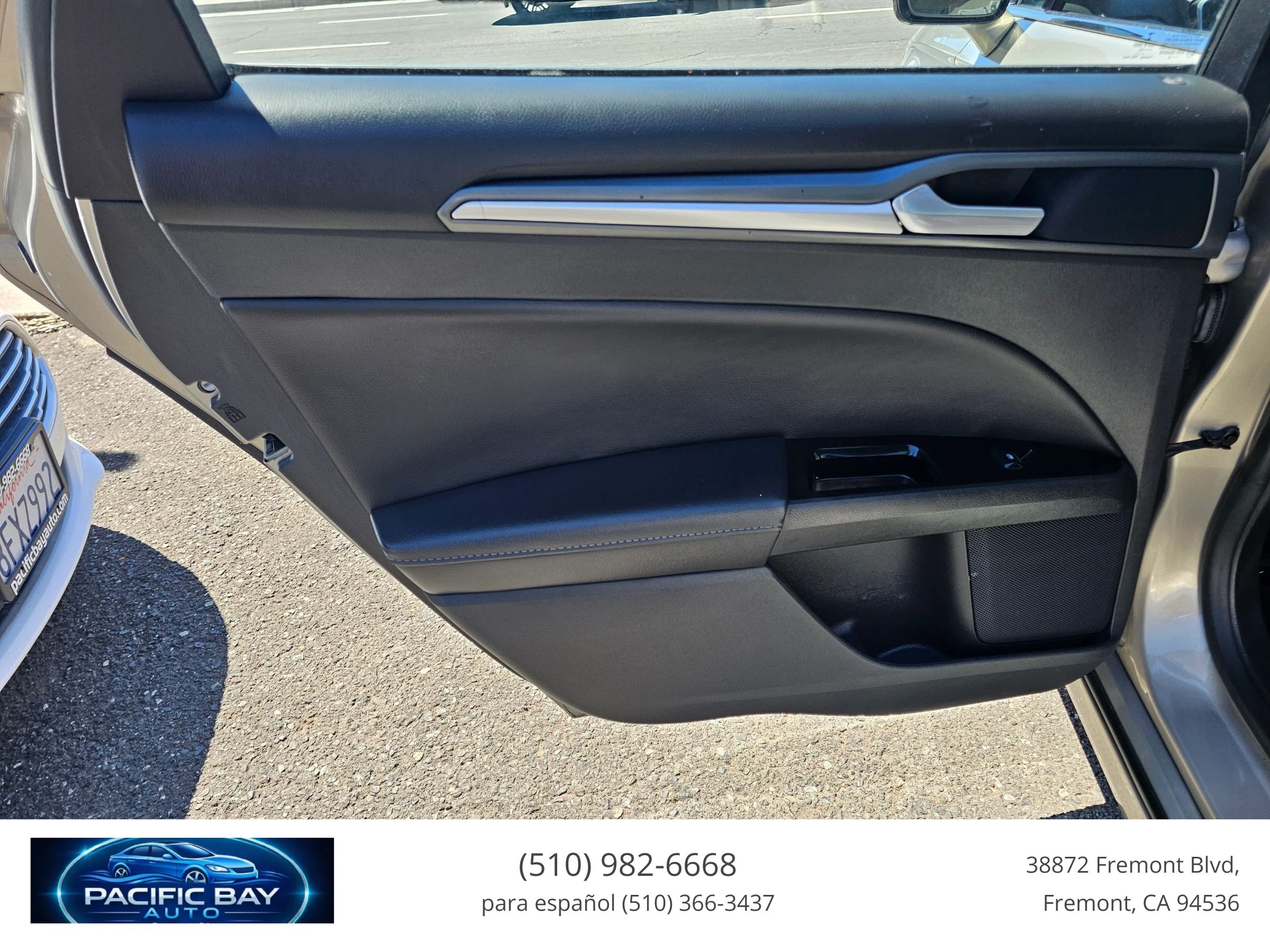 Used 2015 Ford Fusion Energi Titanium FWD image 13