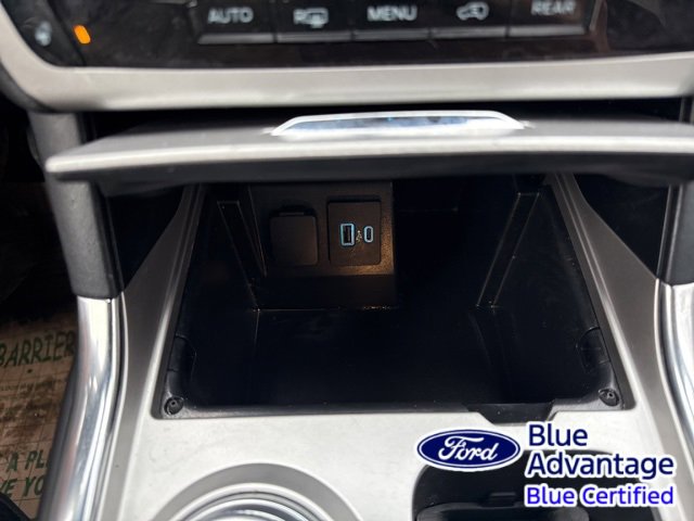 Used 2022 Ford Explorer XLT w/ Equipment Group 202A image 25