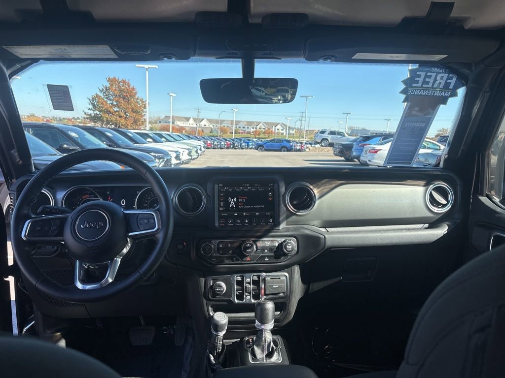 Used 2022 Jeep Wrangler Unlimited Sahara w/ LED Lighting Group image 39