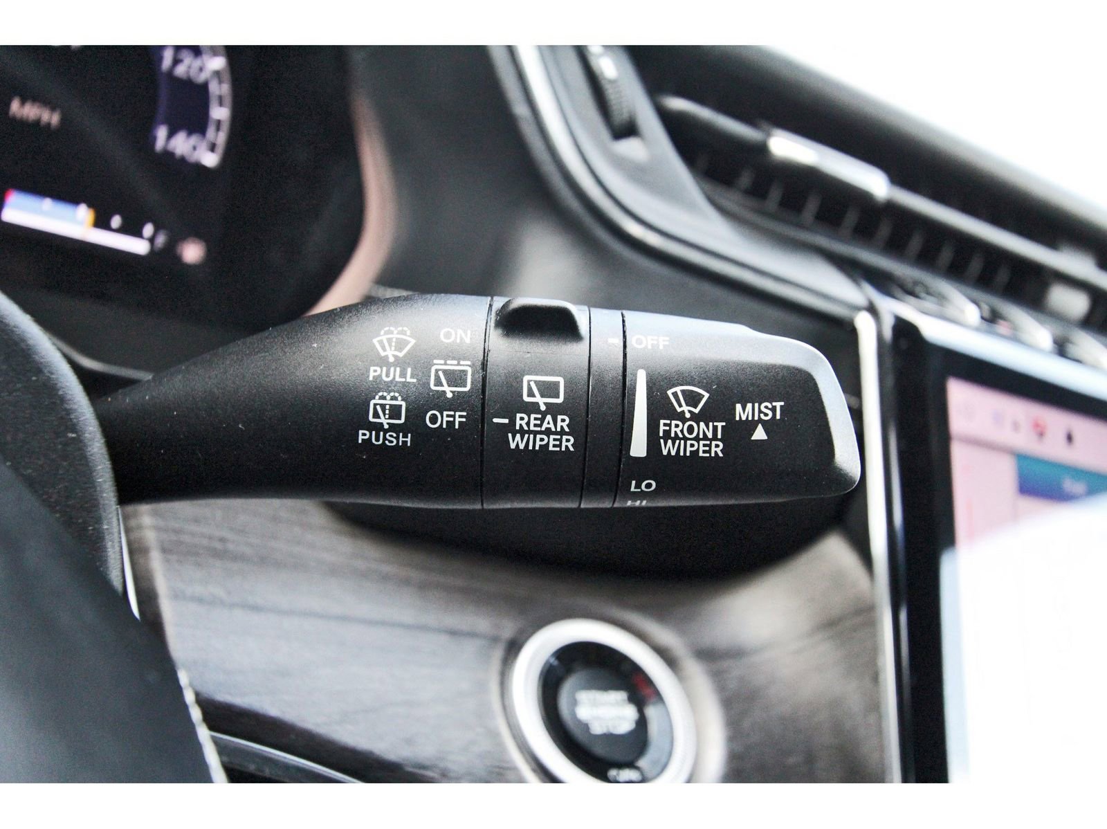 Used 2021 Jeep Grand Cherokee L Overland w/ Advanced Protech Group III AWD/4WD image 23