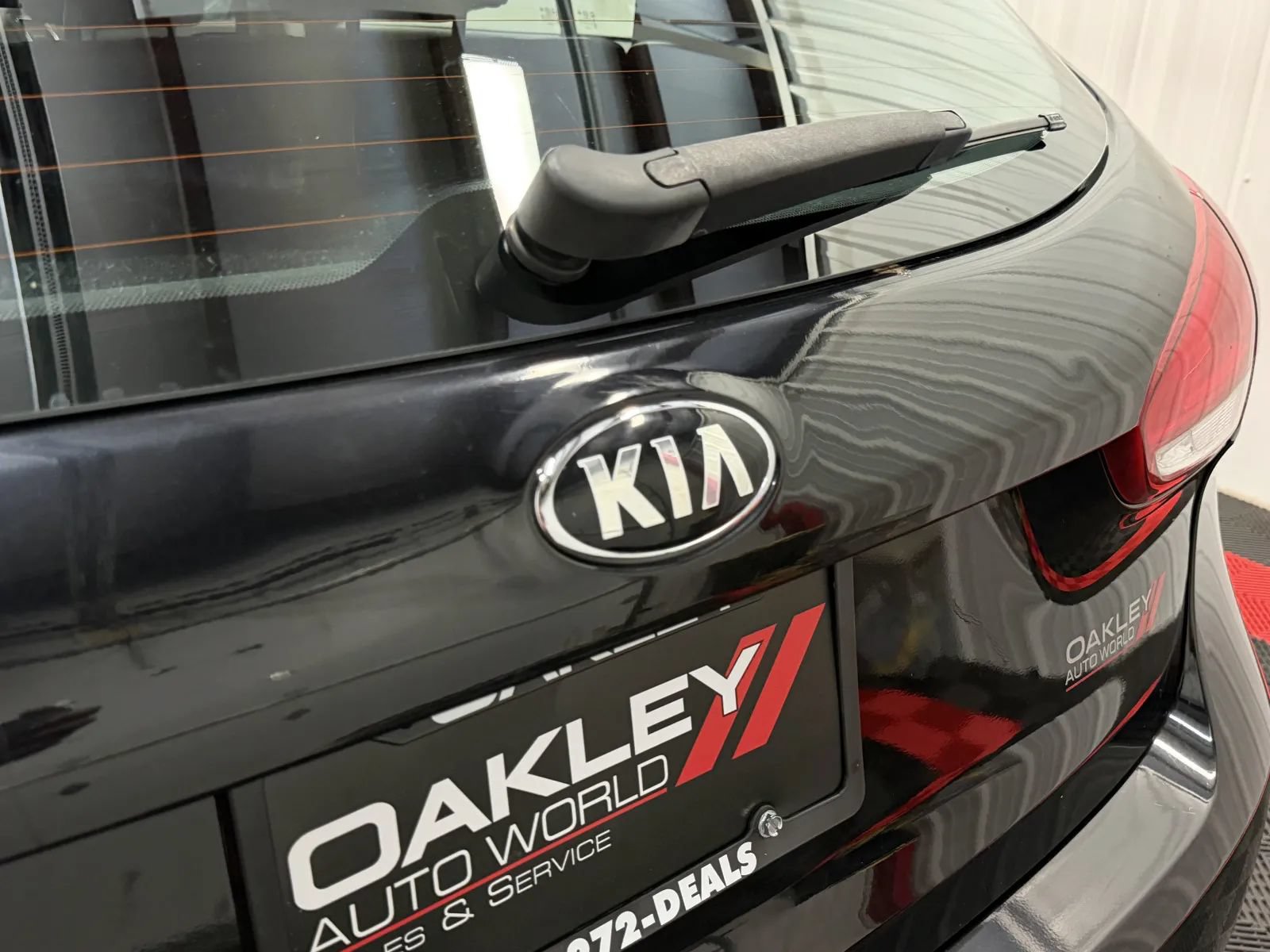 Used 2017 Kia Forte LX w/ LX Popular Plus Package FWD image 15