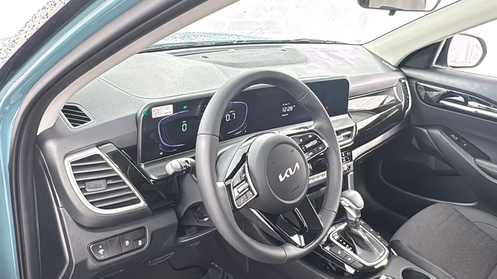 New 2026 Kia Seltos S image 35