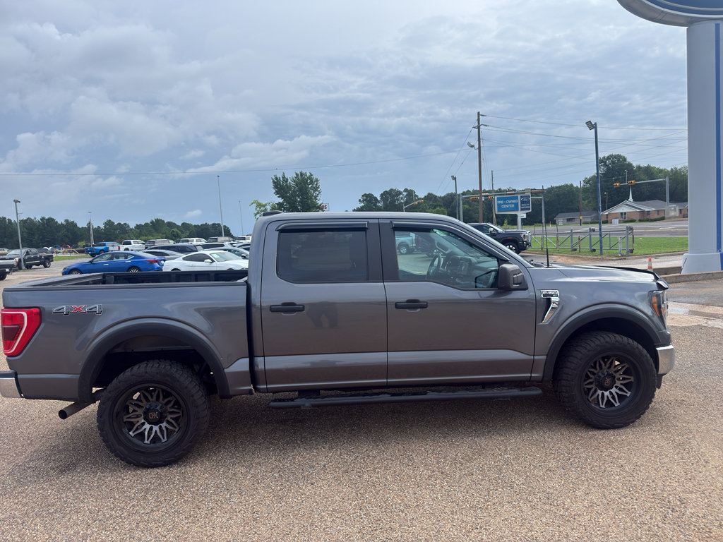 Used 2023 Ford F150 XLT w/ Trailer Tow Package AWD/4WD image 6