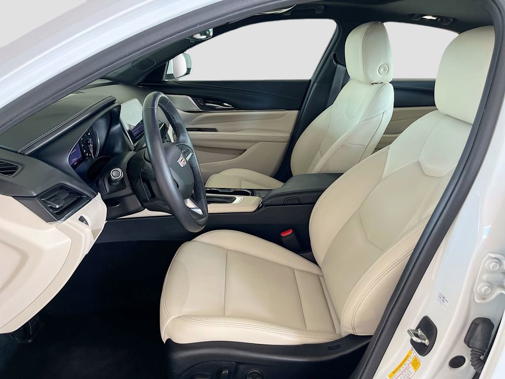Used 2023 Cadillac CT4 Luxury w/ Sun And Sound Package image 21