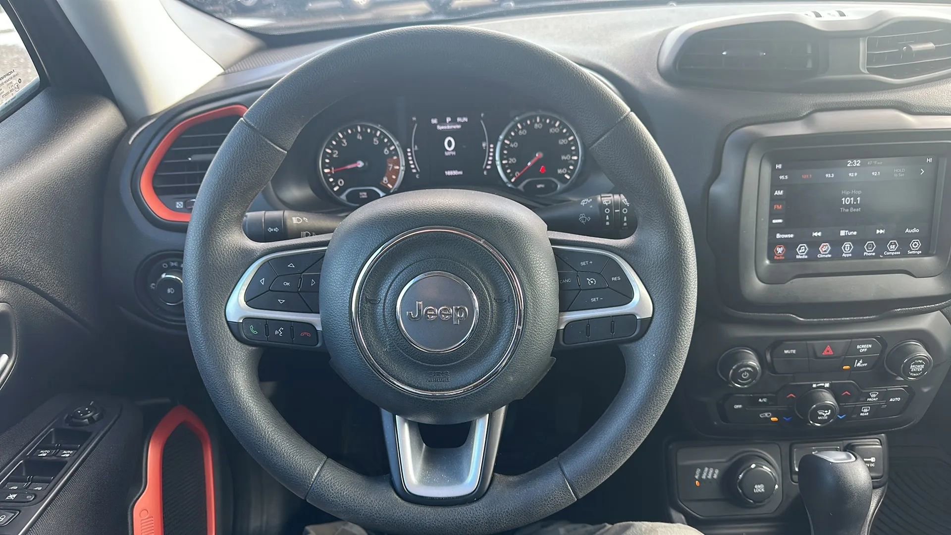 Used 2021 Jeep Renegade Sport image 17