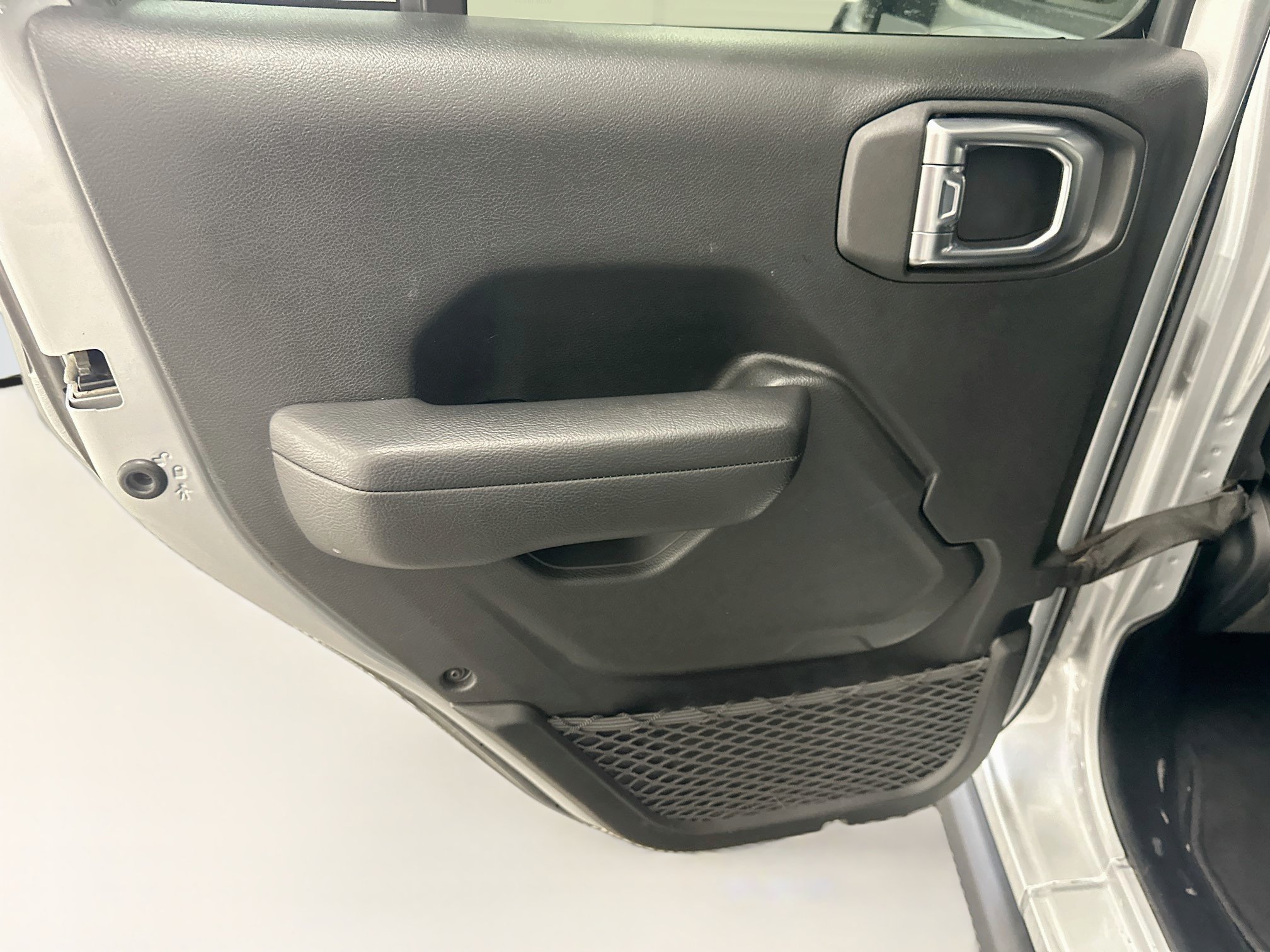 Used 2023 Jeep Wrangler Unlimited Rubicon 4xe AWD/4WD image 27