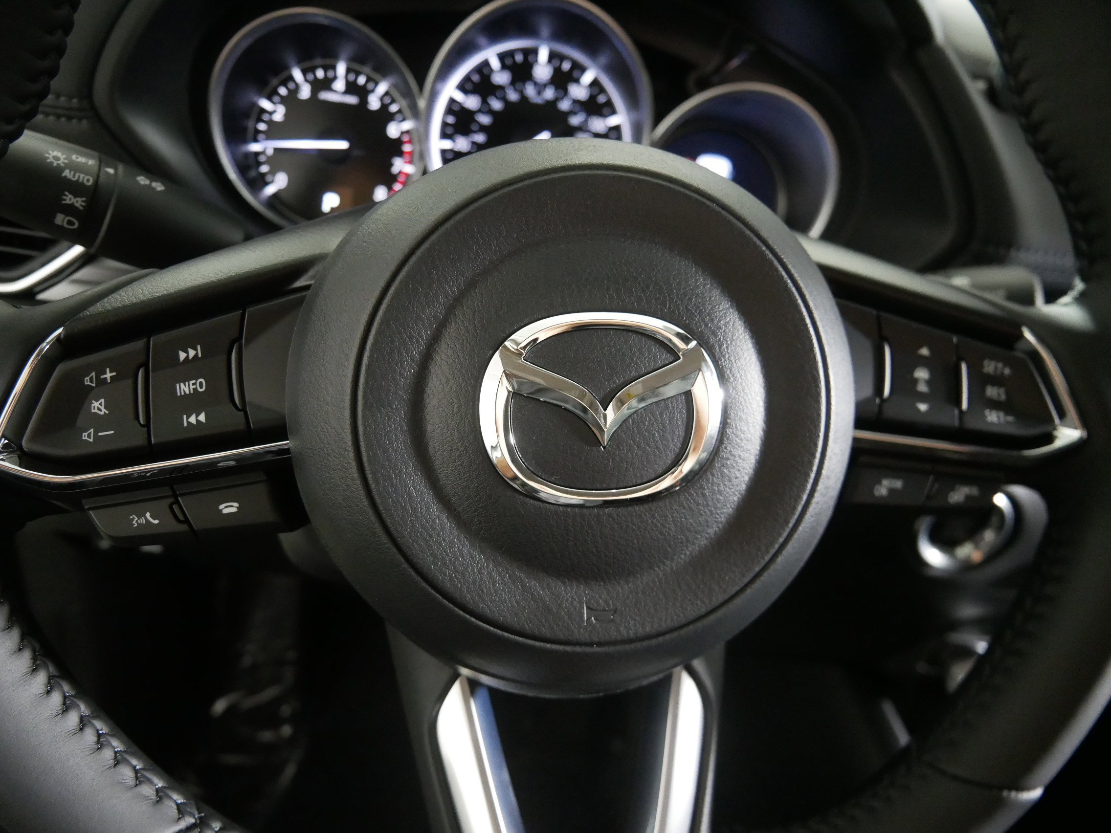 New 2025 MAZDA CX-5 AWD 2.5 S w/ Preferred Package image 8